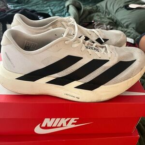 Adidas EVO SL white shoe